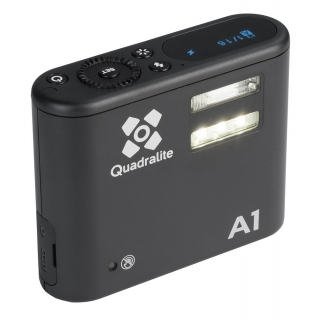 Quadralite A1 dálkový blesk / LED světlo / odpalovač